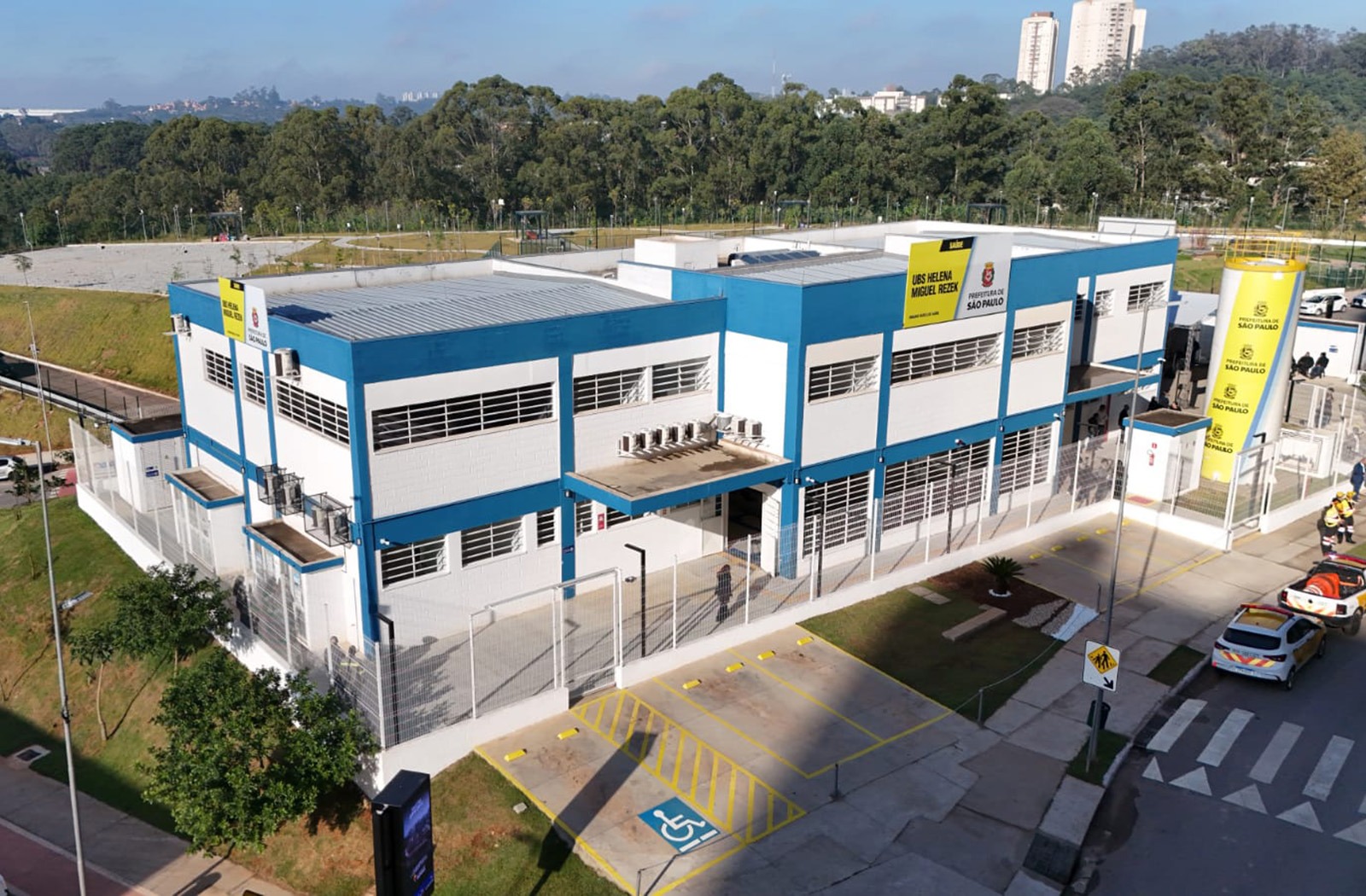 Prefeitura inaugura UBS no Reserva Raposo, um dos maiores projetos habitacionais do Brasil, feito em parceria com o Estado